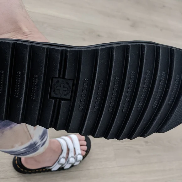 Dr. Marten Sandals White Sz 9 - Picture 3 of 7